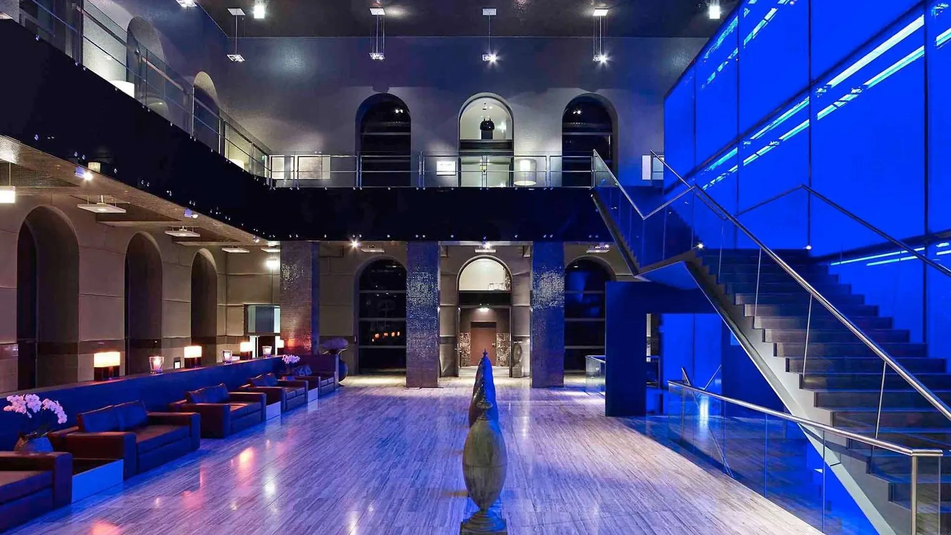 Hotel Sofitel Munich Bayerpost 5*,