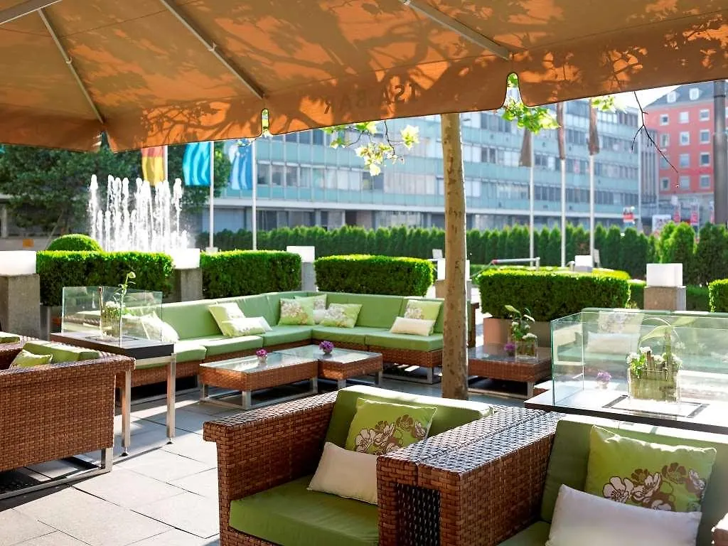 Hotel Sofitel Munich Bayerpost 5*,