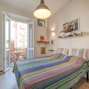 Apartment Bessy House, Near Fondazione Prada Milan